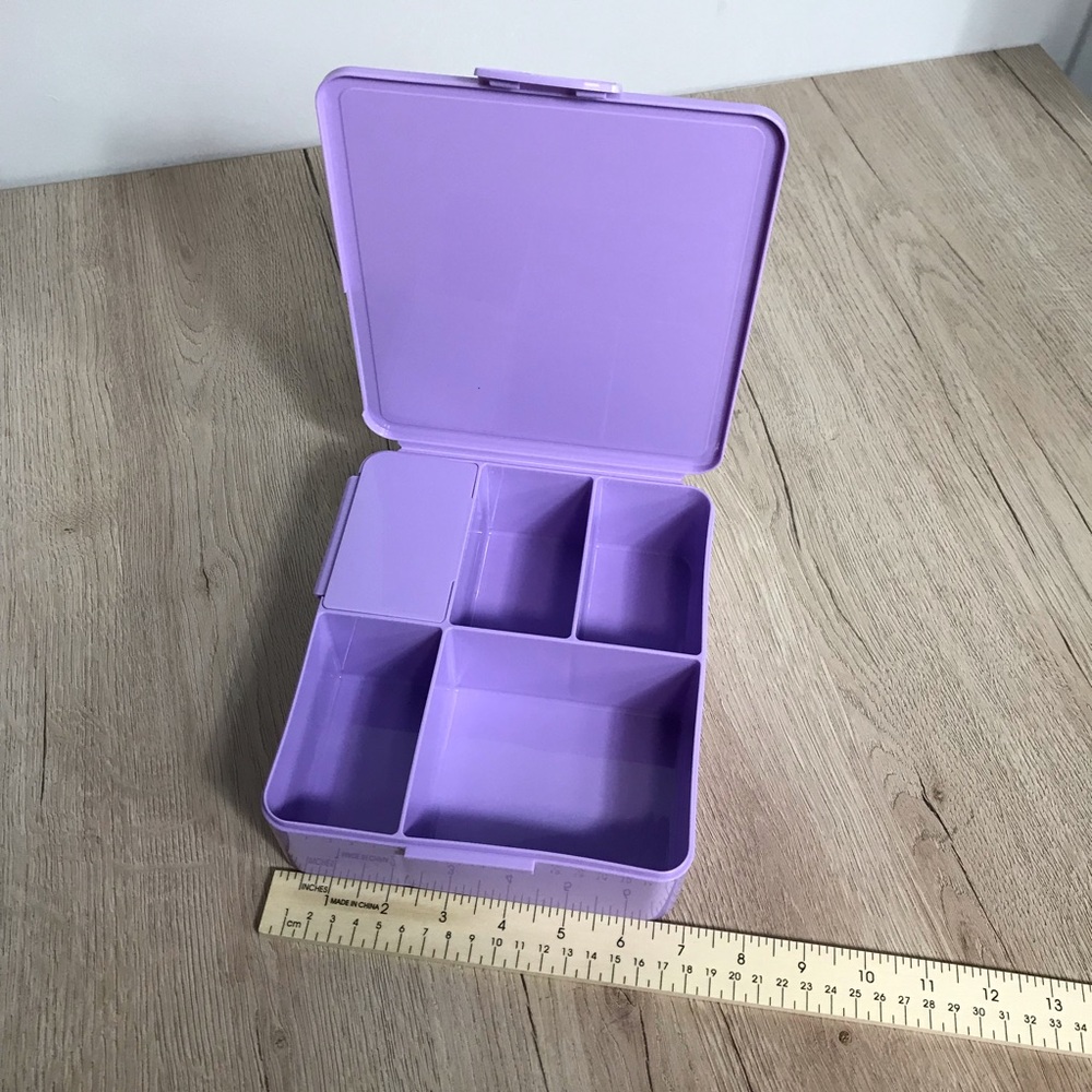 Pottery Barn Kids All-in-One Bento Box Lunchbox Lavender Color Purple NWT